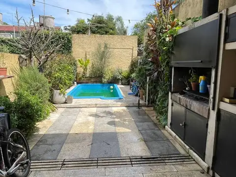 Casa 4 ambientes con 3 baños
