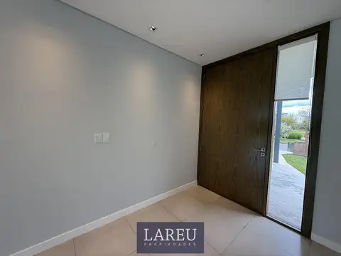 Casa en Alquiler al Norte