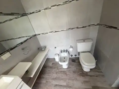 Fastuosa casa en venta sobre terreno 8640 m2