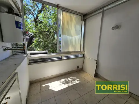 Departamento en Alquiler en Floresta, $ 450.000
