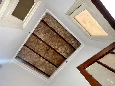 Venta Casa 3 dormitorios PH antigua Funcional Rosario Ideal uso comercial profesional instituciones