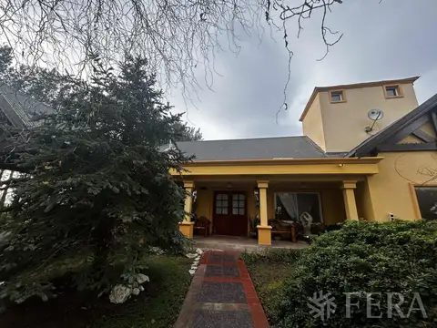 Casa en Venta de 5 dormitorios