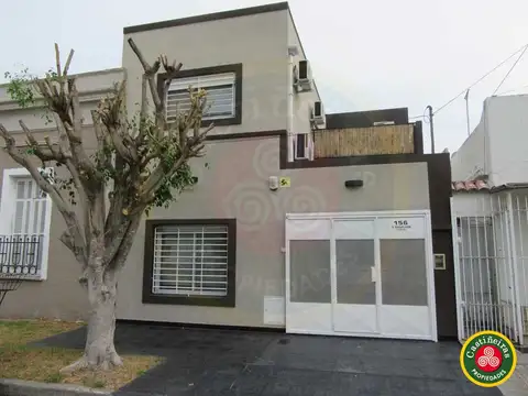 Venta - Casa en 2 plantas en zona muy buscada de Turdera - A estrenar  