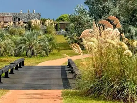 IMPECABLE Chacra en José Ignacio con vista al MAR. 5 suites, 3 has, casa venta Maldonado