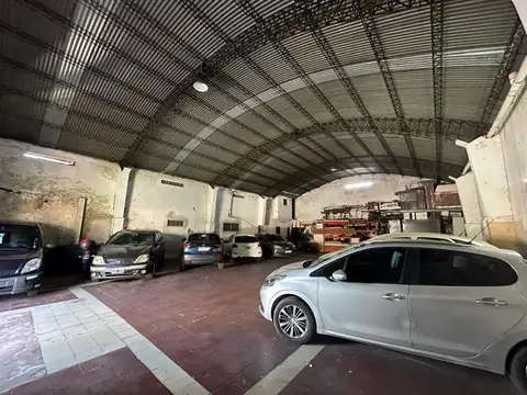 Galpon en Venta 19  mts Frente