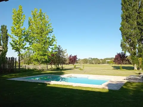 Casa en Venta en Lunlunta, USD 550.000