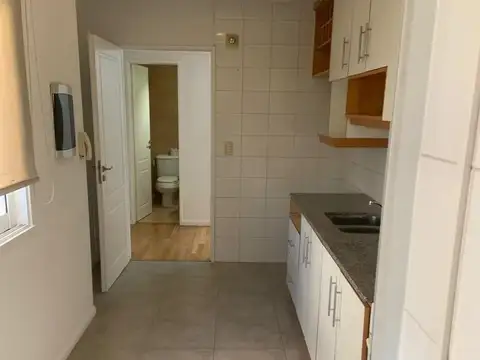 Departamento en Venta en Parque Chacabuco, USD 230.000