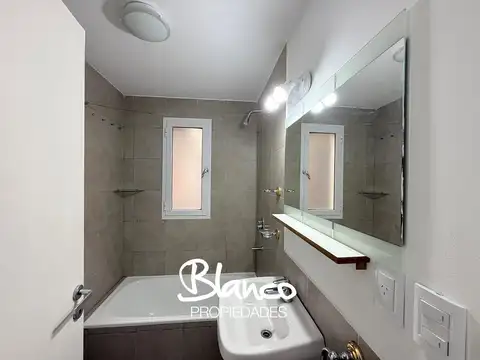 Departamento en Venta con 1 cochera