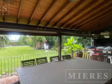 Casa 4 ambientes con 3 baños