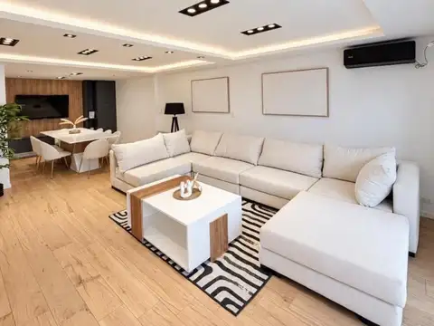 Piso de 4 Amb.plaza mirte