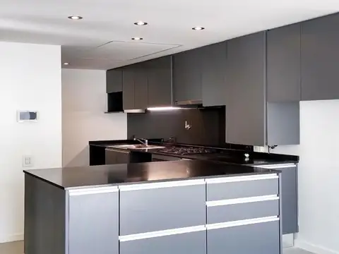 Departamento en Venta en Varese, USD 290.000