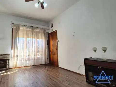 Depto Tipo Casa en Alquiler de 3 ambientes