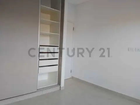 Severo del Castillo 1300, Piso 0