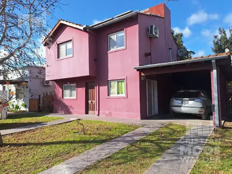 Casa en alquiler 4 ambientes - Jardines de Escobar