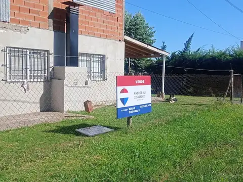 Calle 445 entre 30 y 131 100