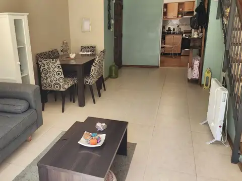 Depto Tipo Casa en Venta en Parque Chacabuco, USD 310.000