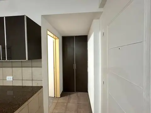 VENTA DEPARTAMENTO MONOAMBIENTE COCHERA SAAVEDRA