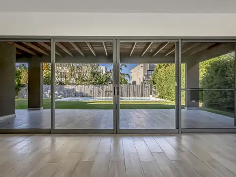 Casa en Venta al Este