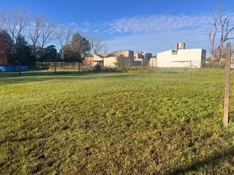 Terreno en Venta en Villa Elisa, USD 19.000