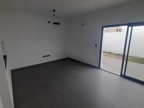 Casa en Venta en San Ignacio, USD 130.000
