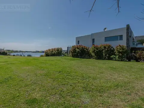 Terreno en  venta en el Barrio Vistas con vista al lago, PUERTOS / ESCOBAR