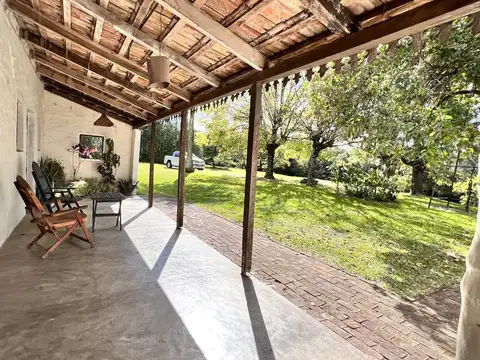 Casona antigua en zona Termas San José