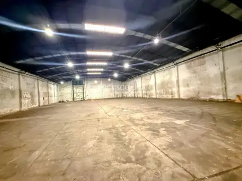Galpon en Alquiler A Estrenar