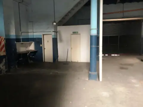 Galpon en Venta 13  mts Frente