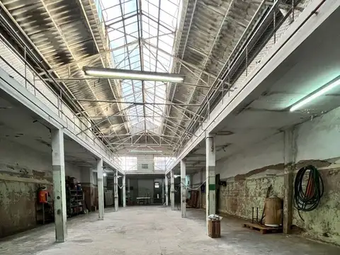 GalpÃ³n - Venta - Argentina, Capital Federal - Coronel Esteban Bonorino 1100
