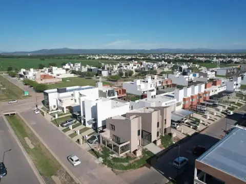 Lote en venta en DOCTA CENTRAL APTO DUPLEX