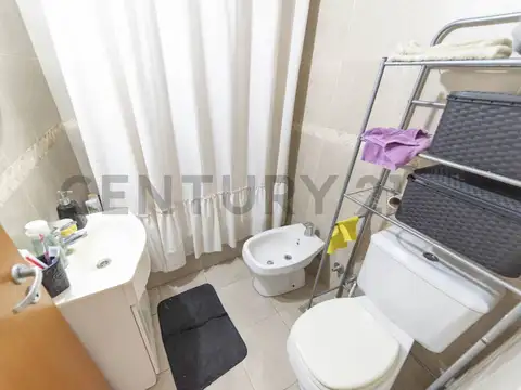 las heras 900, Piso 0