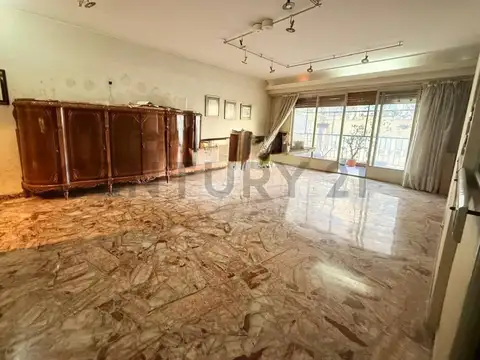 Coronel Ramón Lorenzo Falcón 2100, Piso 4 A