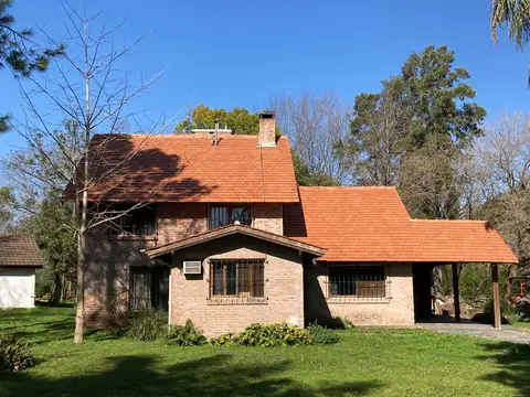 Casa en Venta en Barrio el Cazador, USD 220.000