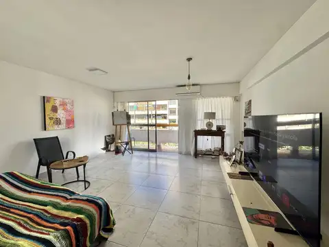 Departamento en Venta de 6 ambientes