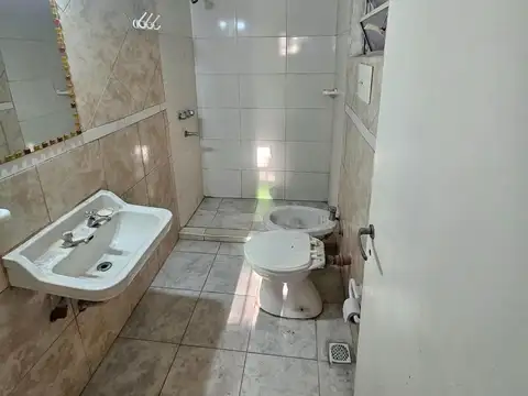 Depto Tipo Casa en Alquiler al Este
