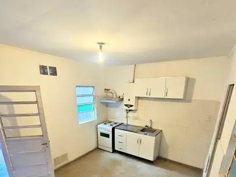 Depto Tipo Casa 4 ambientes con 1 baño