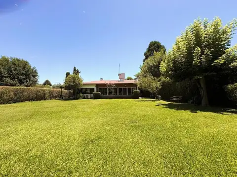 Casa en Venta en Parque Exaltacion, USD 130.000