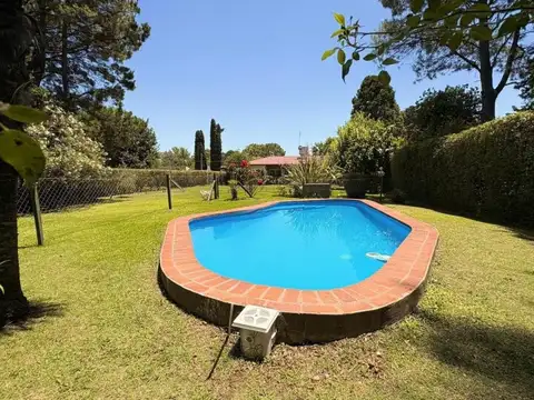 Casa 5 ambientes con 2 baños