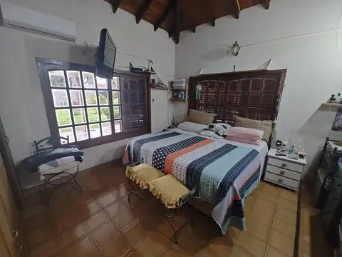 Casaquinta en  venta sobre dos parcelas en G. Catan