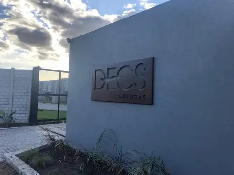 Decs Tortugas, Los Lobos 741, Garin 700