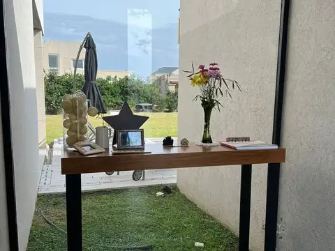 Casa en Alquiler de 4 dormitorios