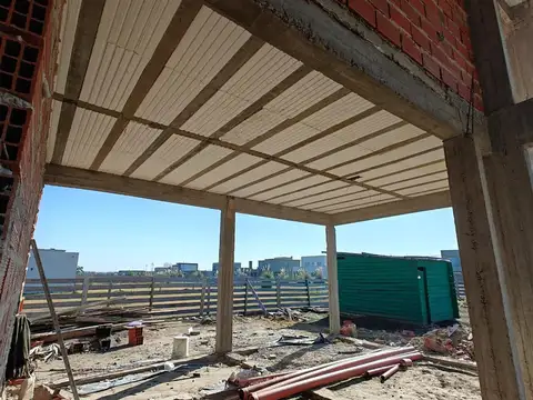 Moderna casa en Santa Elena