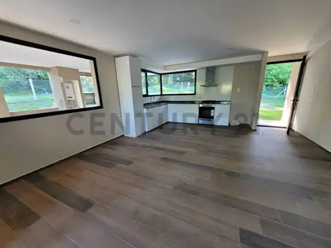 Casa en Venta en Sierra De Los Padres, USD 198.000