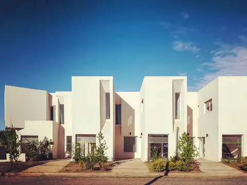 VENTA CASA EN STEEL FREMING 2 DORMIS ARROYO SECO