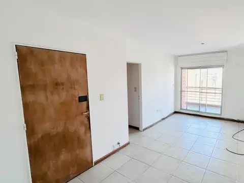 España 100, Piso 9°