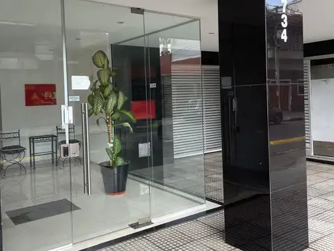 Departamento 2 ambientes en venta con cochera. Flores Norte