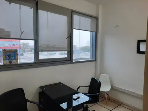 Oficina en Venta en Pilar, USD 32.000