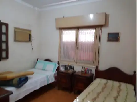 CASA 3 DORMITORIOS - Terreno 10x50