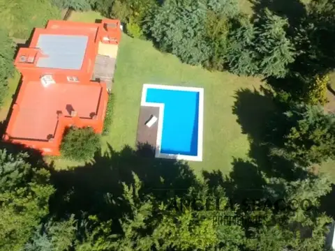 Casa 3 ambientes con 4 baños