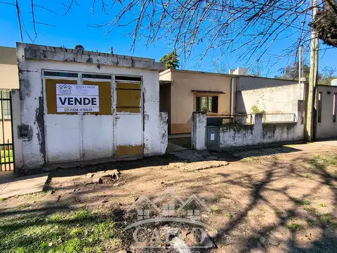 Casa a Reciclar. Excelente Ubicación. Mercedes, Buenos Aires.